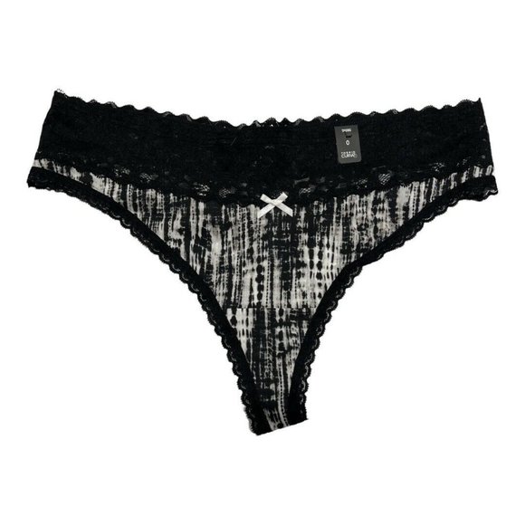 NWT TORRID Thong Pantie Underwear 4X Jersey Lace Black White - Picture 1 of 4